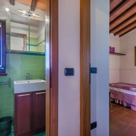 Poggio De'galli By Interhome Vakantiehuis Pozzolatico